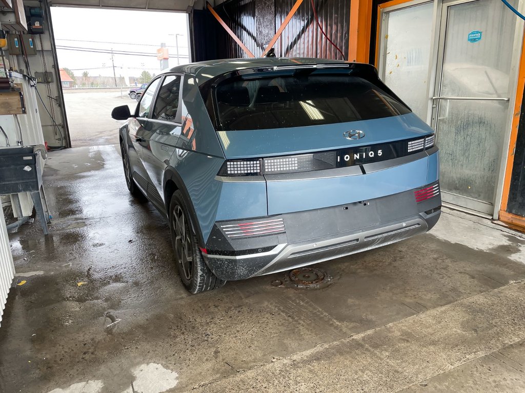 2022 Hyundai IONIQ 5 in St-Jérôme, Quebec - 6 - w1024h768px