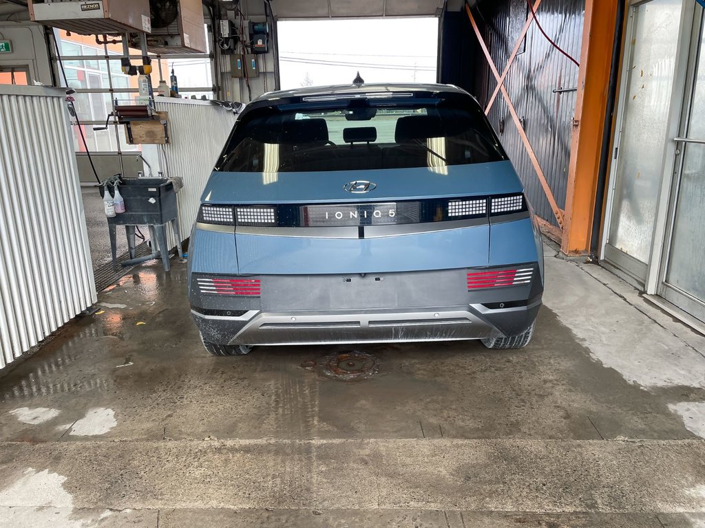 2022 Hyundai IONIQ 5 in St-Jérôme, Quebec - 8 - w1024h768px