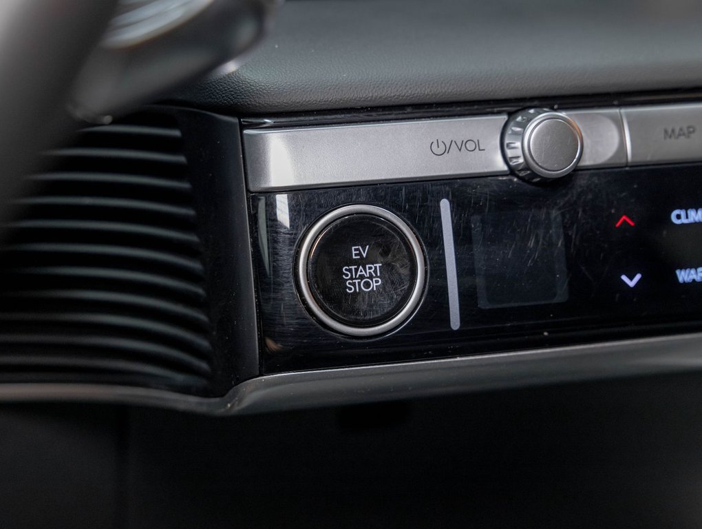 2024 Hyundai IONIQ 5 in St-Jérôme, Quebec - 26 - w1024h768px