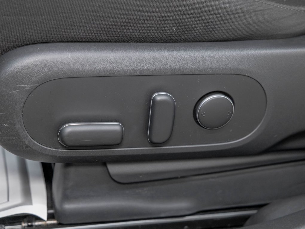 2024 Hyundai IONIQ 5 in St-Jérôme, Quebec - 23 - w1024h768px