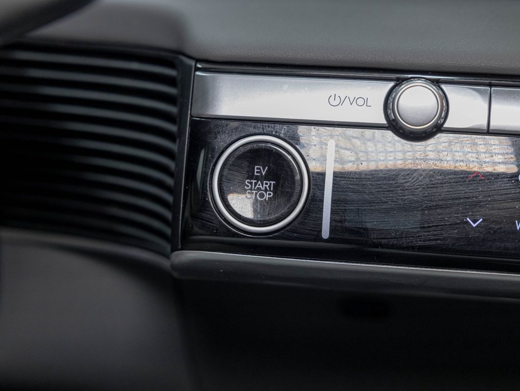 2024 Hyundai IONIQ 5 in St-Jérôme, Quebec - 28 - w1024h768px