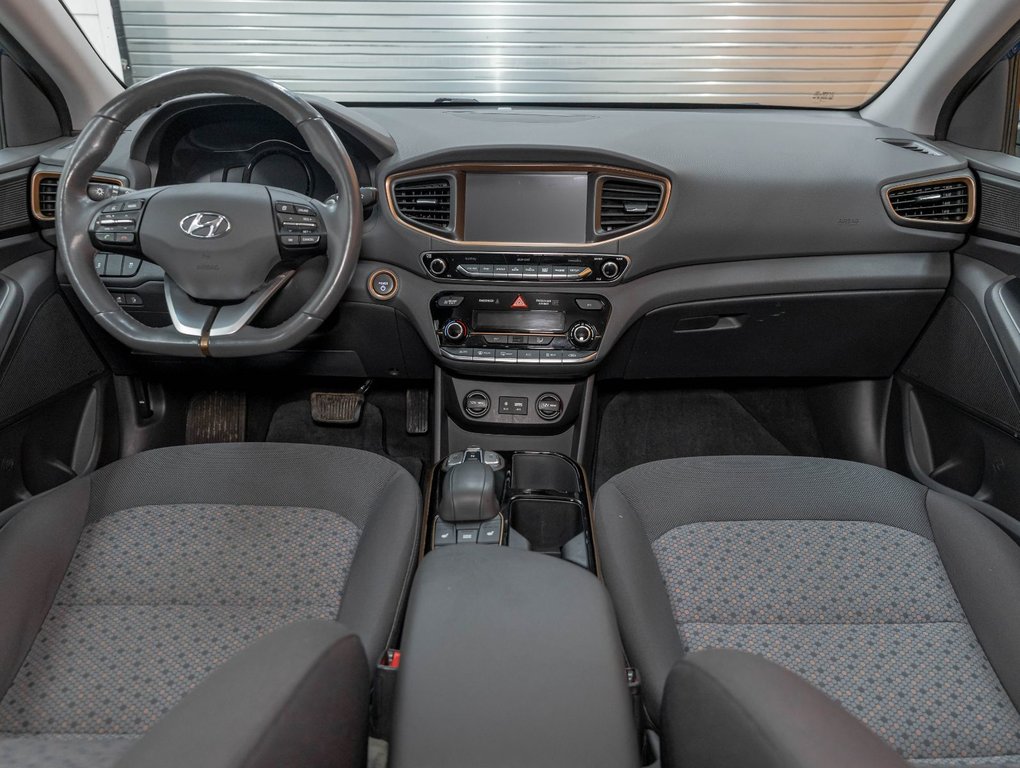 2017 Hyundai Ioniq Electric in St-Jérôme, Quebec - 11 - w1024h768px