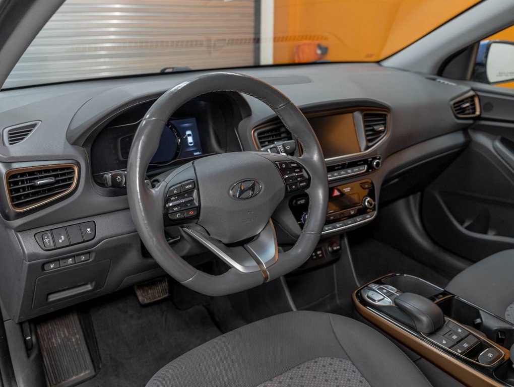2017 Hyundai Ioniq Electric in St-Jérôme, Quebec - 2 - w1024h768px