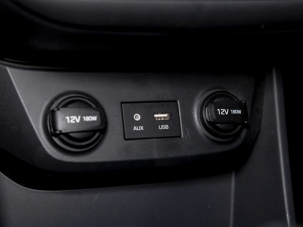 Hyundai Ioniq Electric  2017 à St-Jérôme, Québec - 27 - w1024h768px