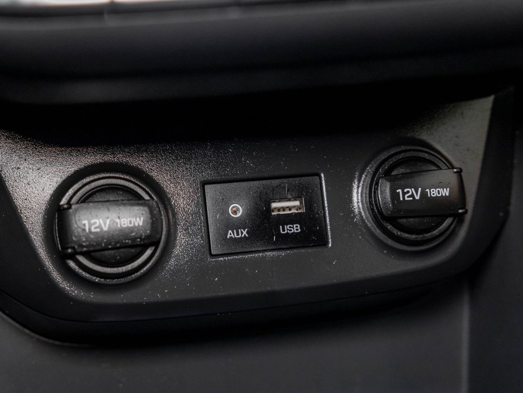 2019 Hyundai Ioniq Electric in St-Jérôme, Quebec - 24 - w1024h768px