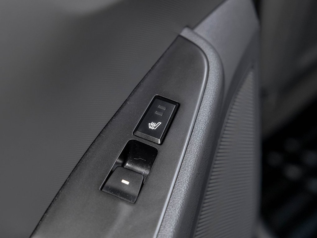 2019 Hyundai Ioniq Electric in St-Jérôme, Quebec - 30 - w1024h768px