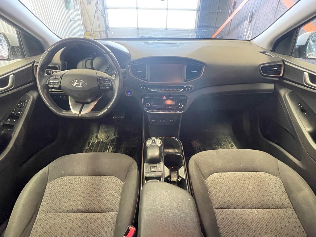 2019 Hyundai Ioniq Electric in St-Jérôme, Quebec - 12 - w1024h768px