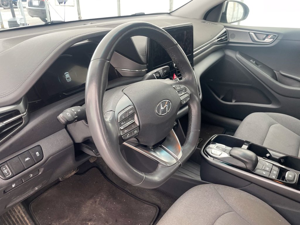 Hyundai Ioniq Electric  2020 à St-Jérôme, Québec - 4 - w1024h768px