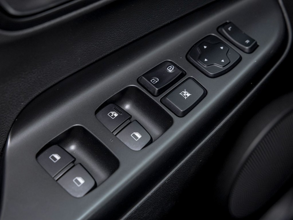 2023 Hyundai KONA ELECTRIC in St-Jérôme, Quebec - 25 - w1024h768px