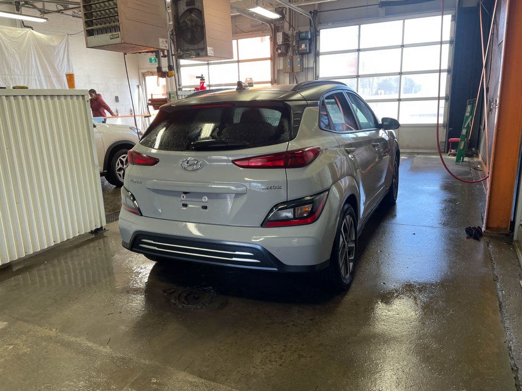 Hyundai Kona Electric  2023 à St-Jérôme, Québec - 9 - w1024h768px