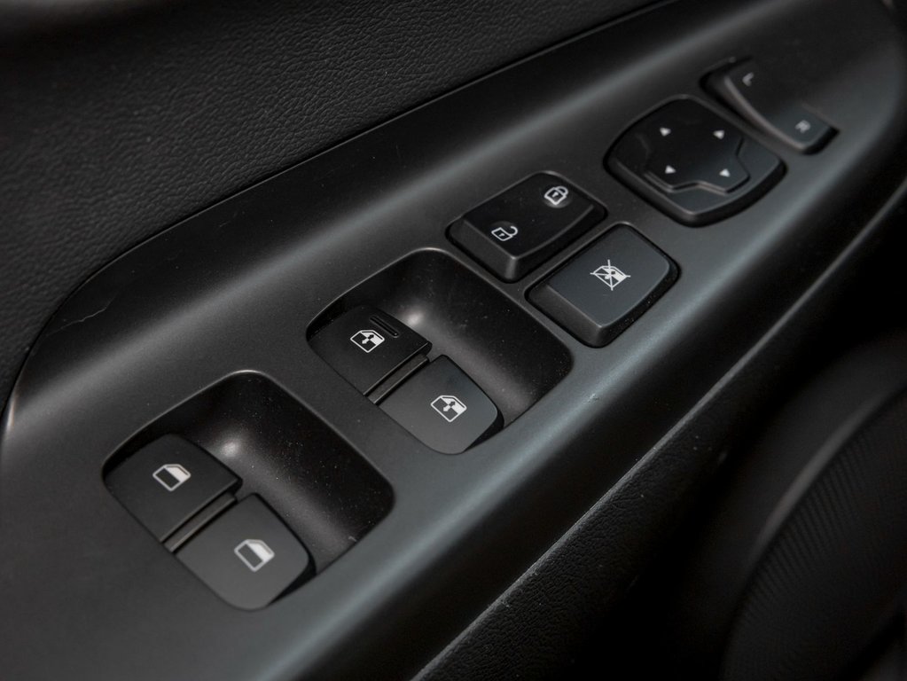 2021 Hyundai Kona in St-Jérôme, Quebec - 26 - w1024h768px