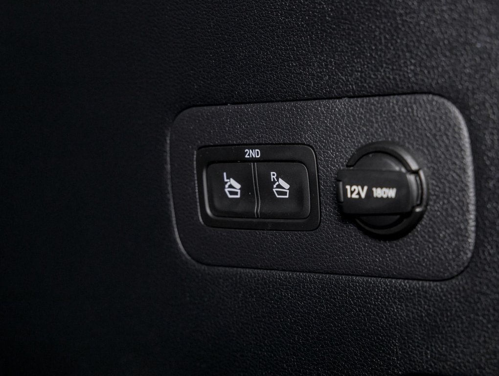 Hyundai Santa Fe Hybrid  2023 à St-Jérôme, Québec - 30 - w1024h768px