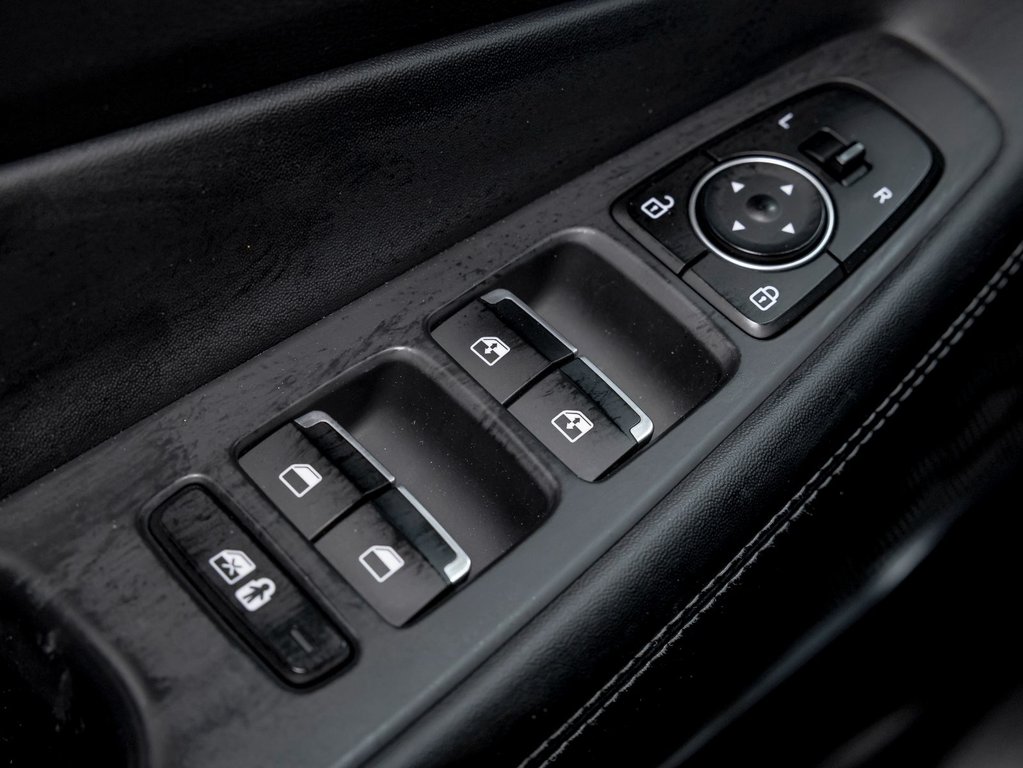 2022 Hyundai Santa Fe Plug-In Hybrid in St-Jérôme, Quebec - 32 - w1024h768px