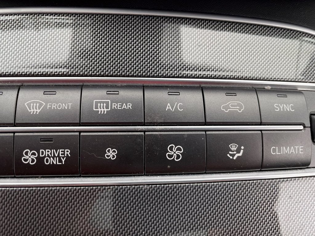 2022 Hyundai Santa Fe Plug-In Hybrid in St-Jérôme, Quebec - 16 - w1024h768px