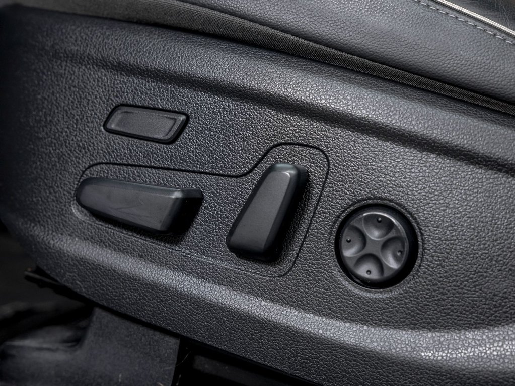 Hyundai Santa Fe Plug-In Hybrid  2023 à St-Jérôme, Québec - 26 - w1024h768px