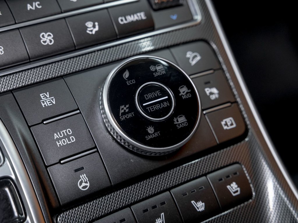 Hyundai Santa Fe Plug-In Hybrid  2023 à St-Jérôme, Québec - 23 - w1024h768px