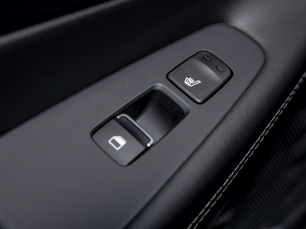 Hyundai Santa Fe Plug-In Hybrid  2023 à St-Jérôme, Québec - 32 - w1024h768px