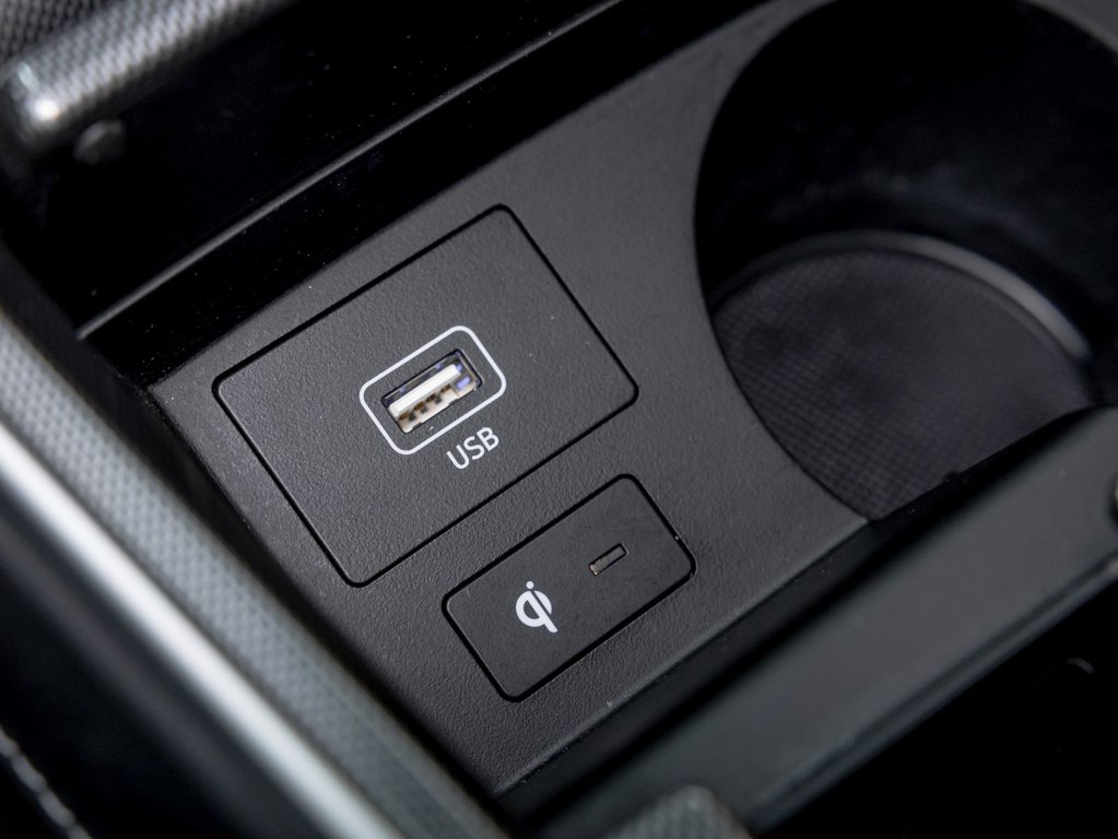 Hyundai Santa Fe Plug-In Hybrid  2023 à St-Jérôme, Québec - 25 - w1024h768px