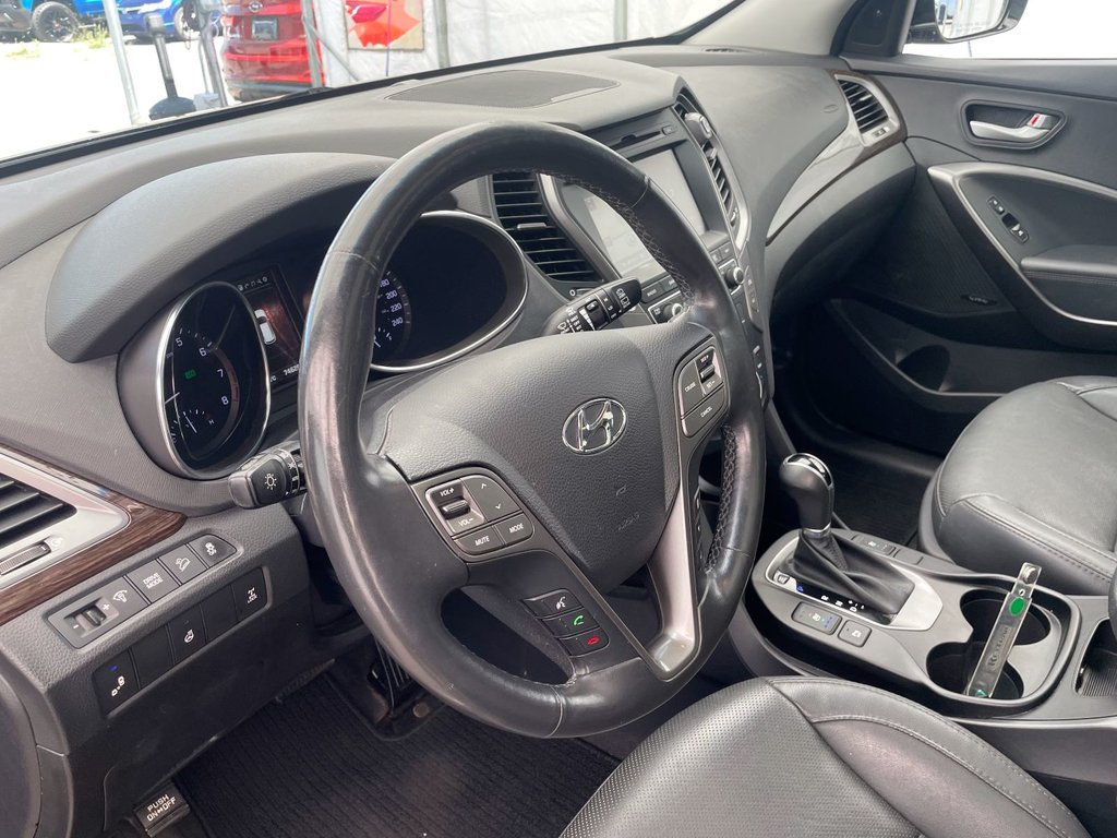 Hyundai Santa Fe Sport  2017 à St-Jérôme, Québec - 4 - w1024h768px