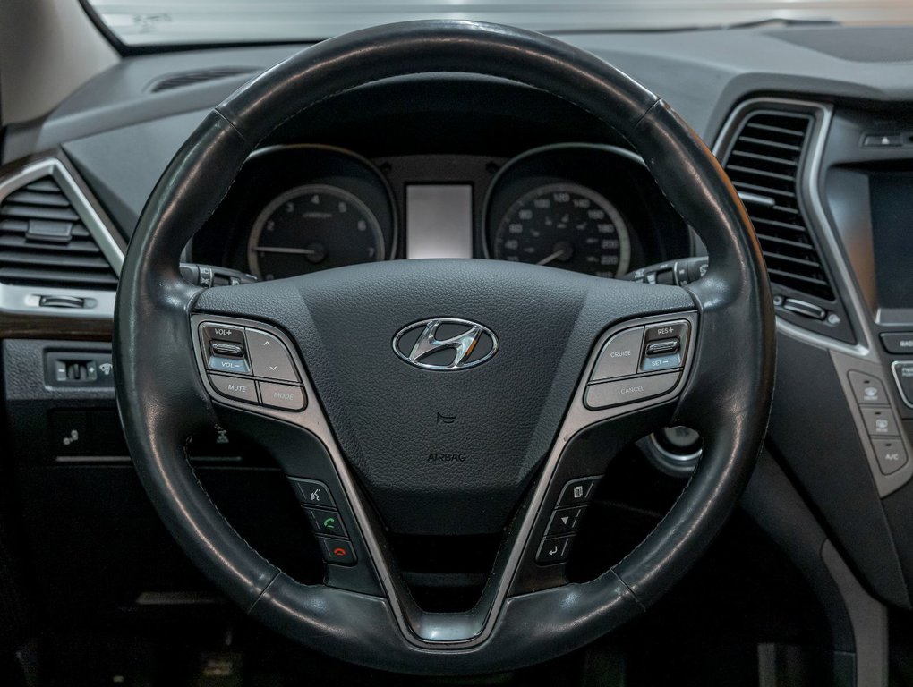 2017 Hyundai Santa Fe XL in St-Jérôme, Quebec - 14 - w1024h768px