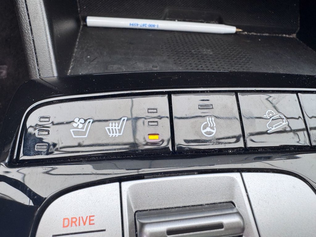 2022 Hyundai Tucson Hybrid in St-Jérôme, Quebec - 13 - w1024h768px