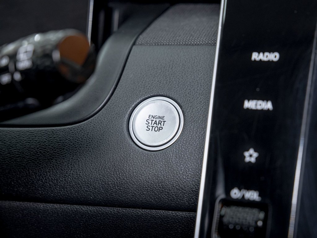 Hyundai Tucson Hybrid  2022 à St-Jérôme, Québec - 26 - w1024h768px