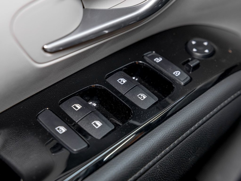 Hyundai Tucson Plug-In Hybrid  2022 à St-Jérôme, Québec - 27 - w1024h768px