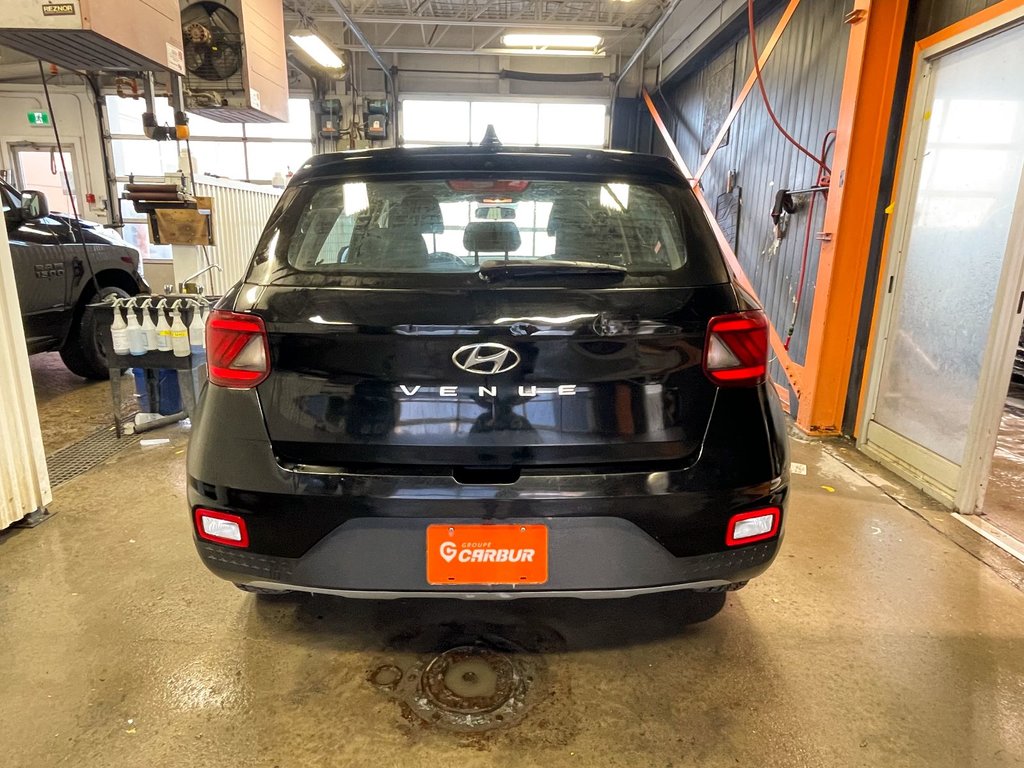 Hyundai Venue  2020 à St-Jérôme, Québec - 6 - w1024h768px