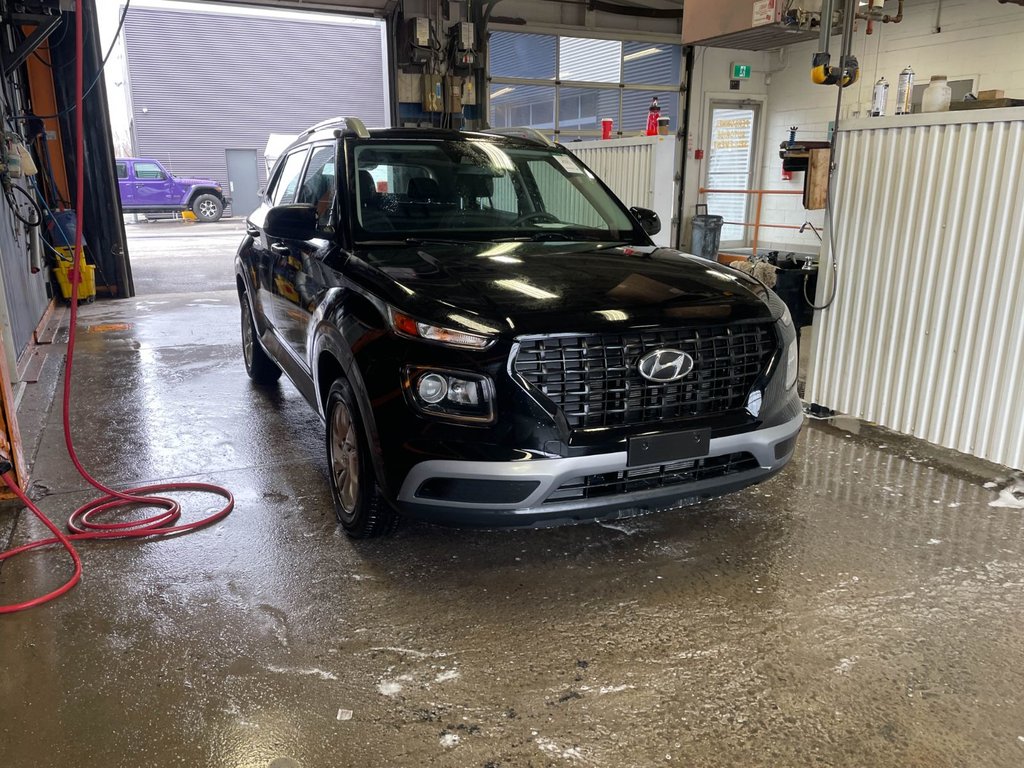 2021 Hyundai Venue in St-Jérôme, Quebec - 9 - w1024h768px