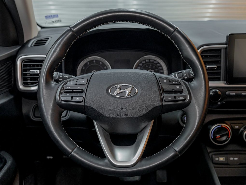 Hyundai Venue  2022 à St-Jérôme, Québec - 12 - w1024h768px