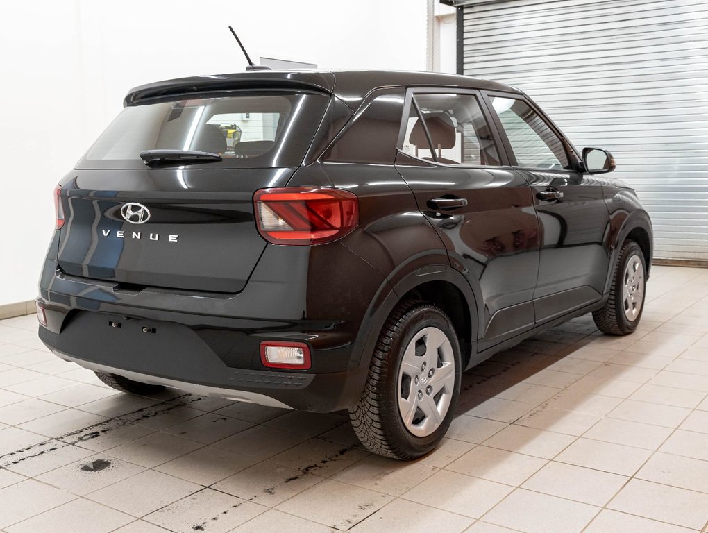 2023 Hyundai Venue in St-Jérôme, Quebec - 8 - w1024h768px