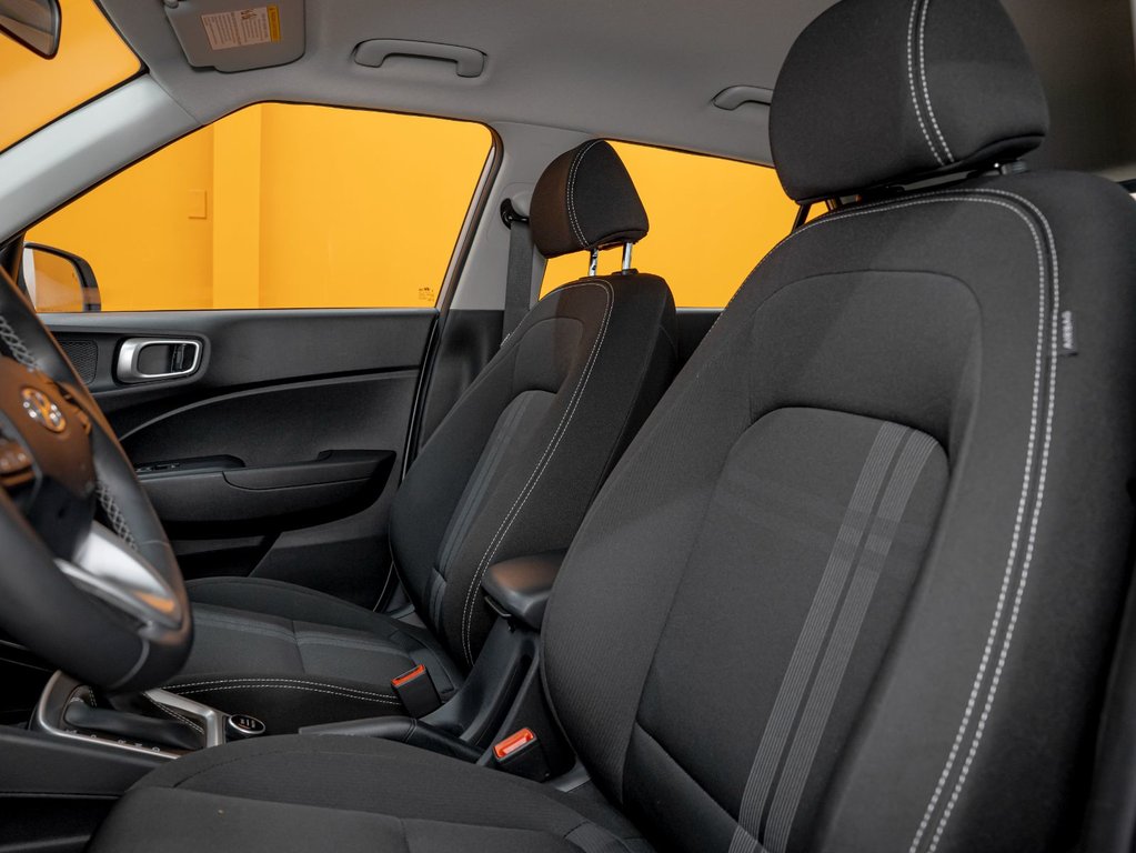 2025 Hyundai Venue in St-Jérôme, Quebec - 10 - w1024h768px