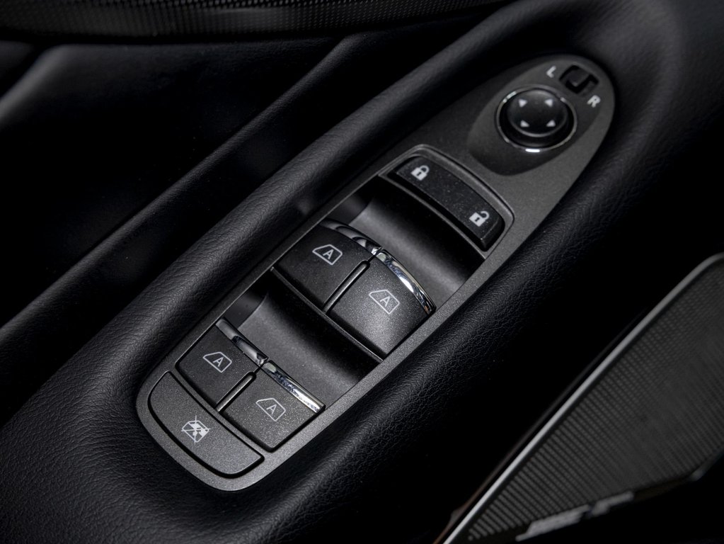 Infiniti Q50  2020 à St-Jérôme, Québec - 28 - w1024h768px