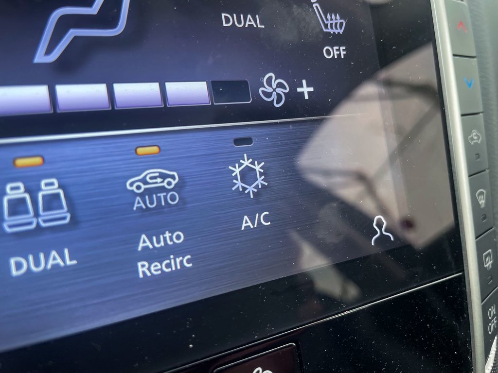 Infiniti Q50  2020 à St-Jérôme, Québec - 20 - w1024h768px