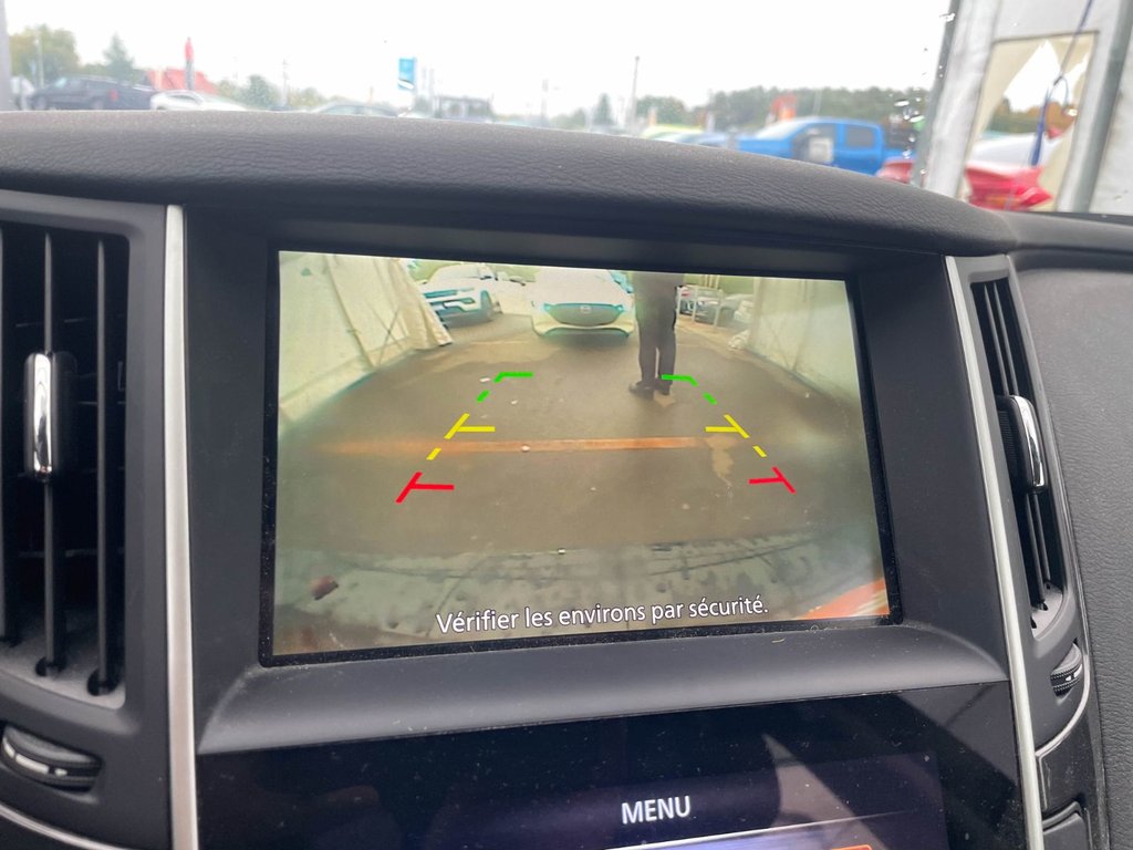 Infiniti Q50  2023 à St-Jérôme, Québec - 14 - w1024h768px