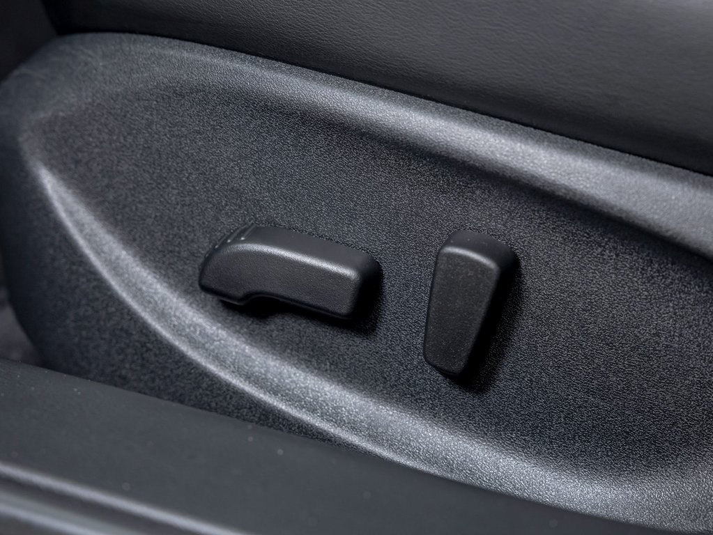 Infiniti Q50  2023 à St-Jérôme, Québec - 24 - w1024h768px