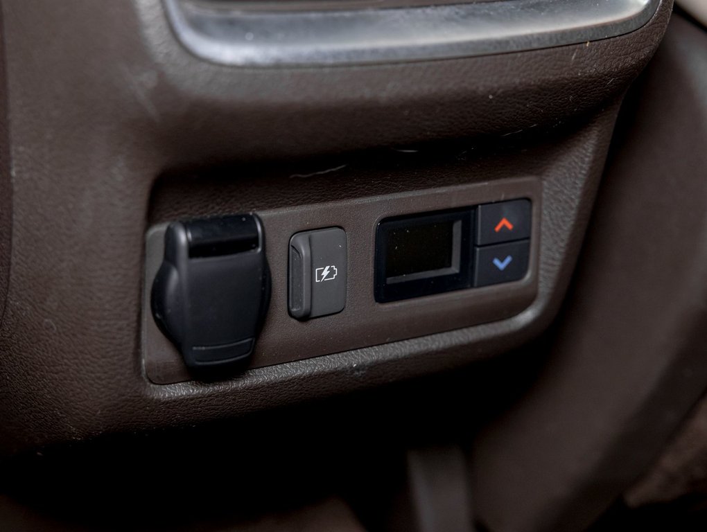 2019 Infiniti QX50 in St-Jérôme, Quebec - 32 - w1024h768px