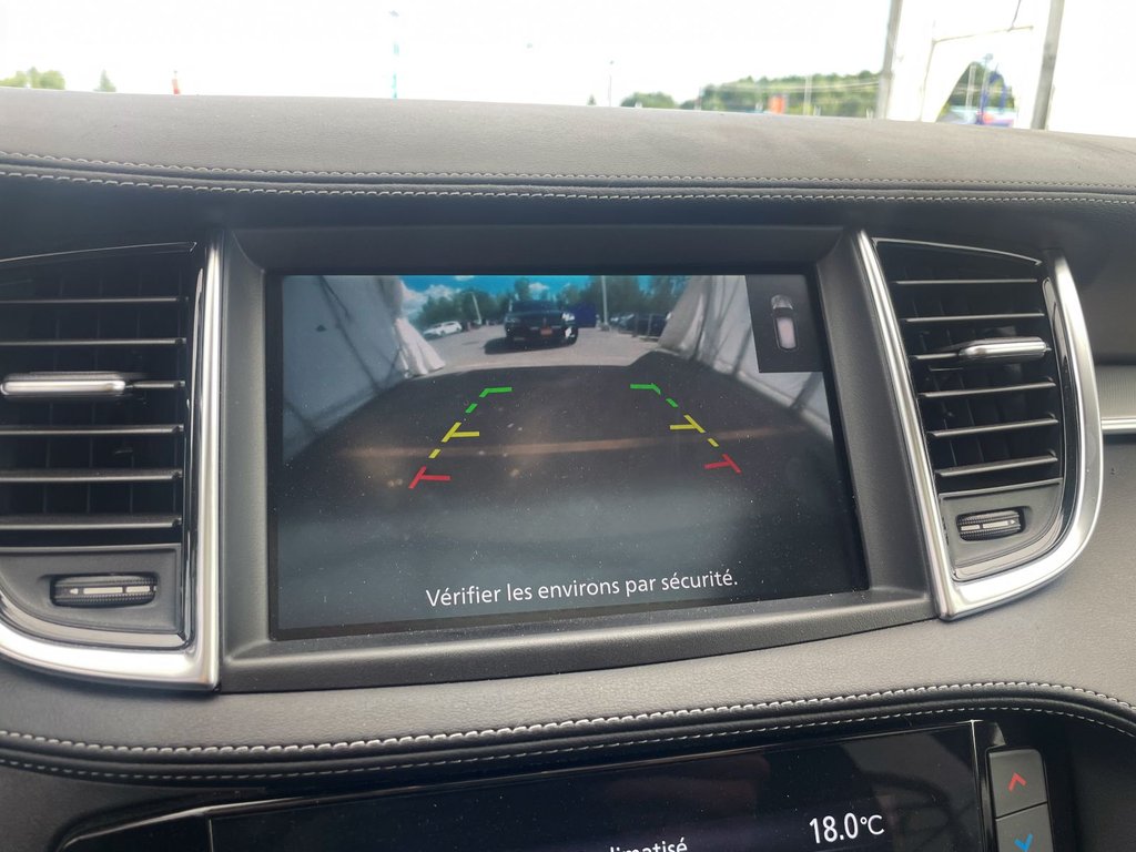 2021 Infiniti QX50 in St-Jérôme, Quebec - 14 - w1024h768px
