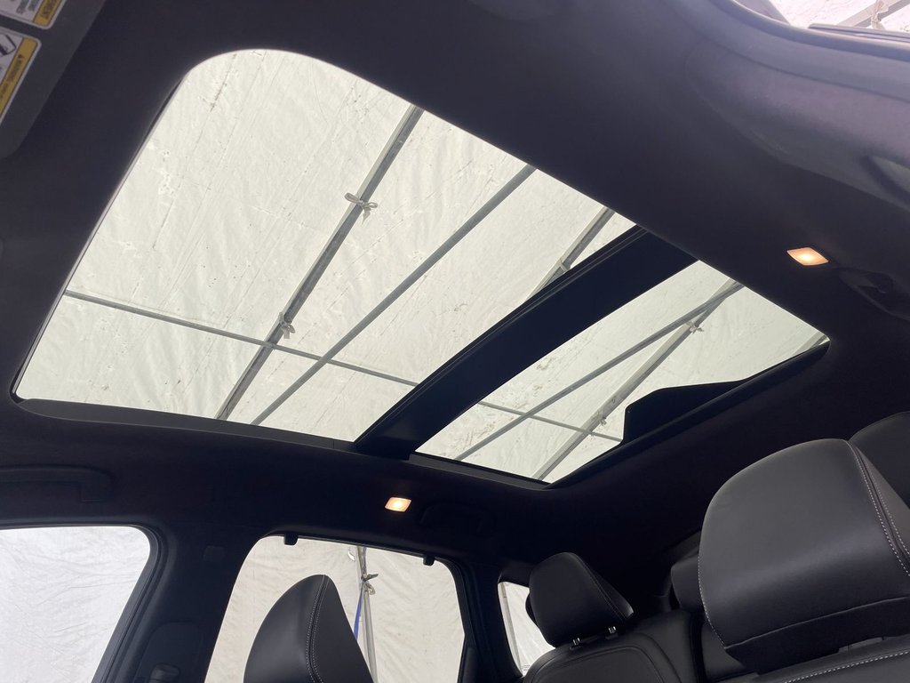 2021 Infiniti QX50 in St-Jérôme, Quebec - 3 - w1024h768px