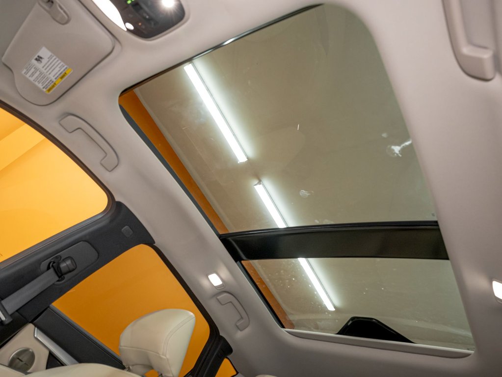 2022 Infiniti QX50 in St-Jérôme, Quebec - 4 - w1024h768px