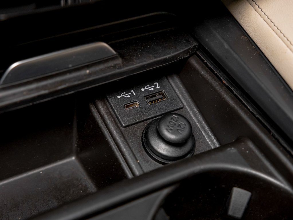 2022 Infiniti QX50 in St-Jérôme, Quebec - 24 - w1024h768px