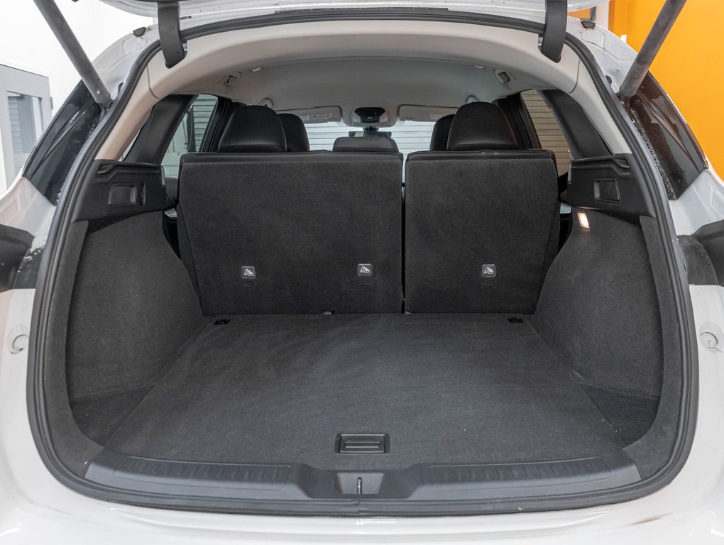 2023 Infiniti QX50 in St-Jérôme, Quebec - 32 - w1024h768px