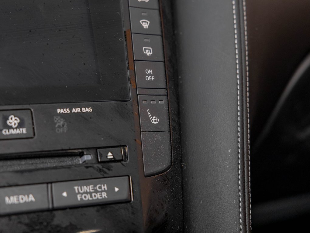2023 Infiniti QX50 in St-Jérôme, Quebec - 21 - w1024h768px