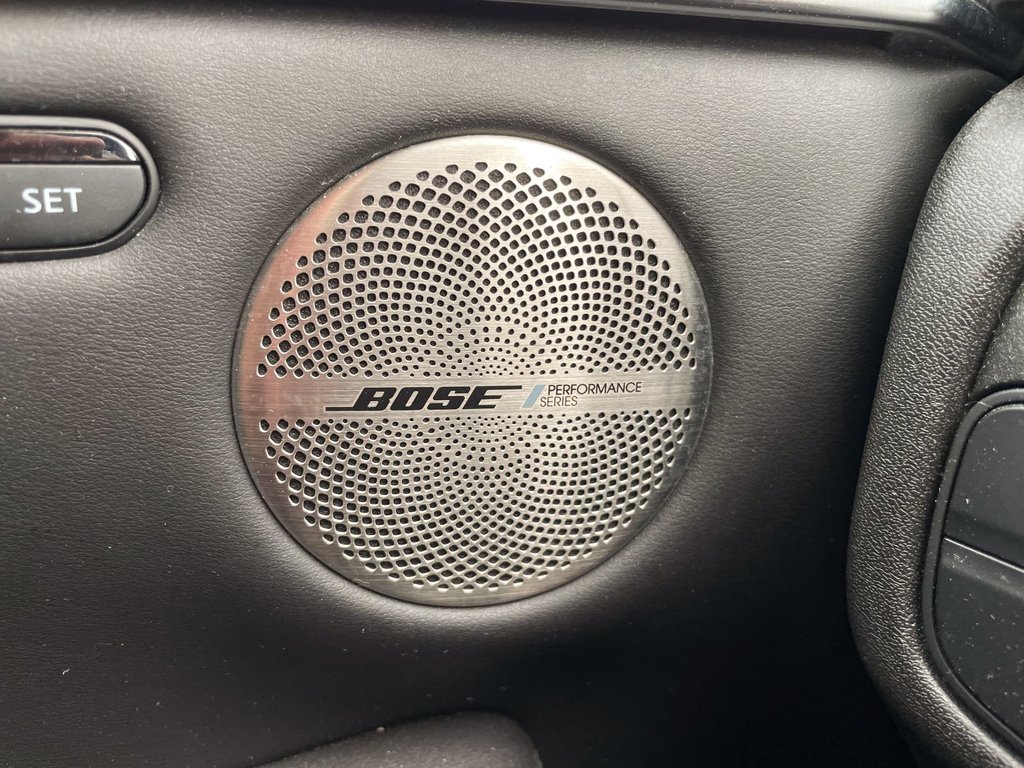 2022 Infiniti QX55 in St-Jérôme, Quebec - 17 - w1024h768px