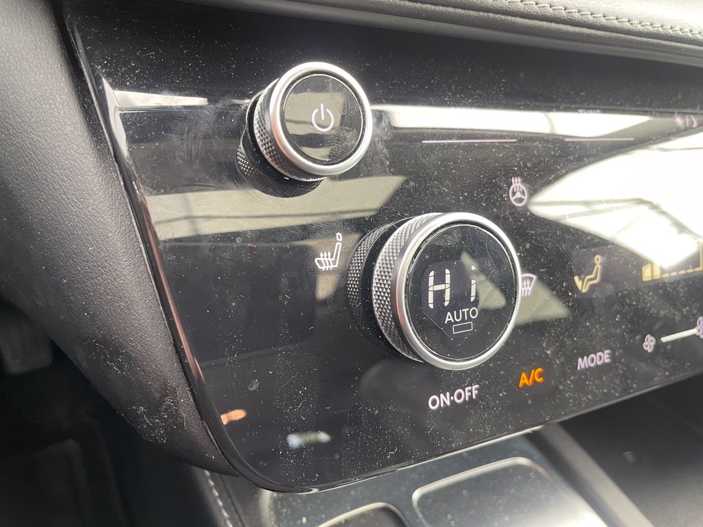 2023 Infiniti QX60 in St-Jérôme, Quebec - 13 - w1024h768px
