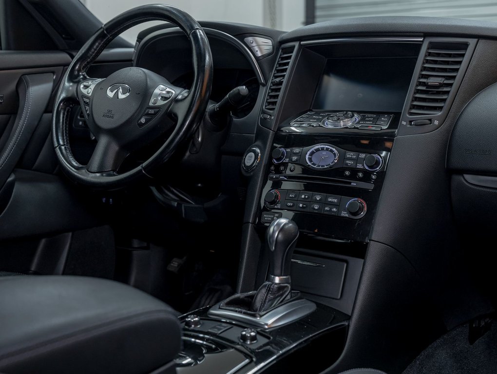 Infiniti QX70  2016 à St-Jérôme, Québec - 28 - w1024h768px