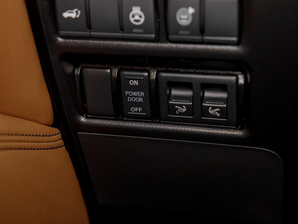 2023 Infiniti QX80 in St-Jérôme, Quebec - 24 - w1024h768px