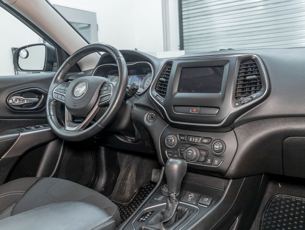 2021 Jeep Cherokee in St-Jérôme, Quebec - 26 - w1024h768px