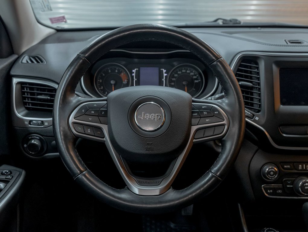 2021 Jeep Cherokee in St-Jérôme, Quebec - 12 - w1024h768px