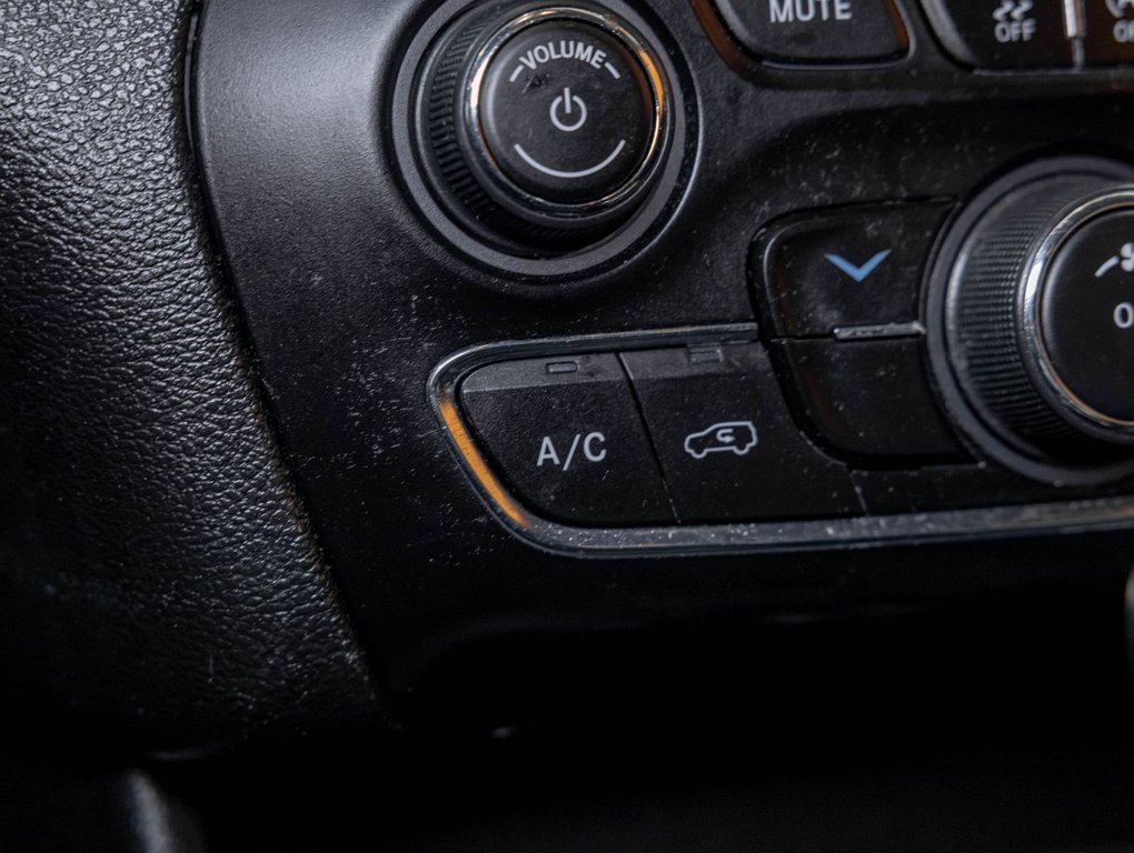 Jeep Cherokee  2021 à St-Jérôme, Québec - 20 - w1024h768px